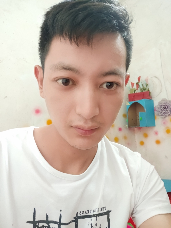 孙裕佳的第二张照片--长沙相亲服务中心