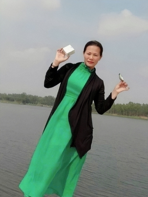 李梅的第三张照片--长沙相亲服务中心