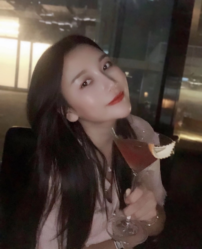 嫣然的第一张照片--长沙相亲服务中心