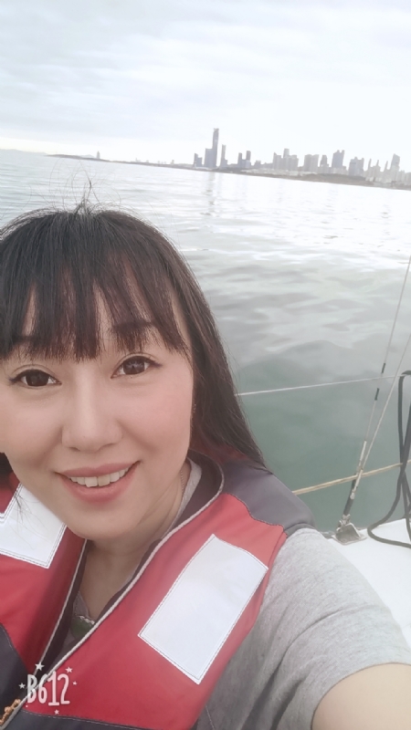 月的第二张照片--长沙相亲服务中心