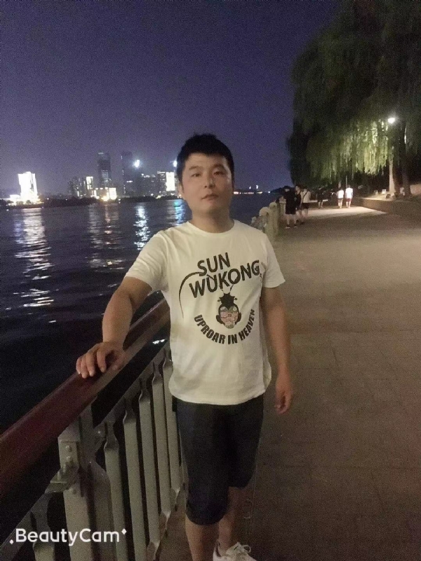 古月的第一张照片--长沙相亲服务中心