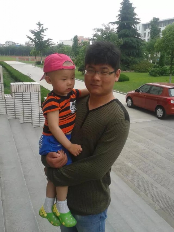 秦时明月的第一张照片--长沙相亲服务中心