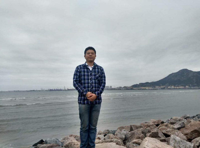 在奋斗的第二张照片--长沙相亲服务中心