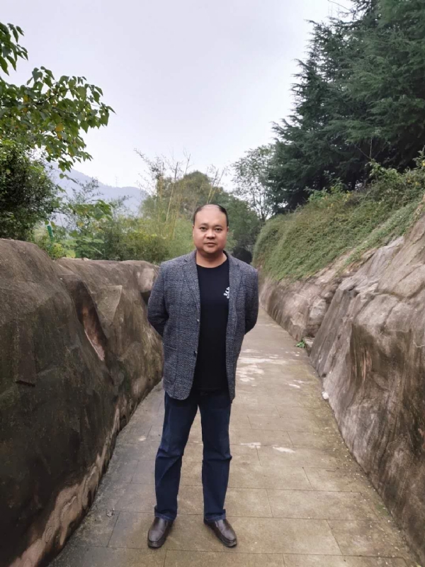 玉竹的第三张照片--长沙相亲服务中心