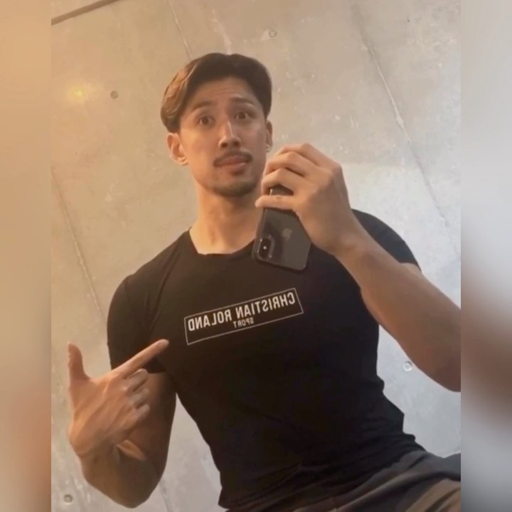 迎风而上的第一张照片--长沙相亲服务中心