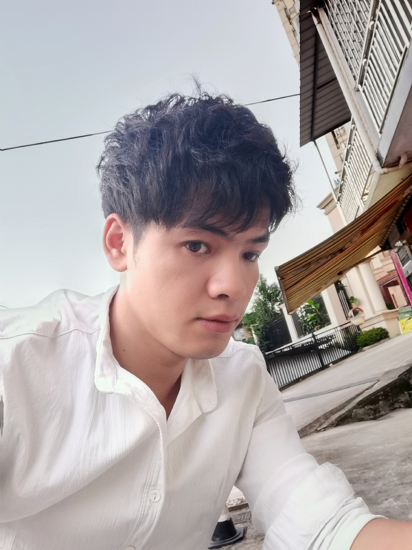 幕后老板的第一张照片--长沙相亲服务中心