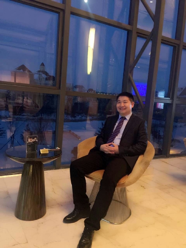 四只老虎的第一张照片--长沙相亲服务中心