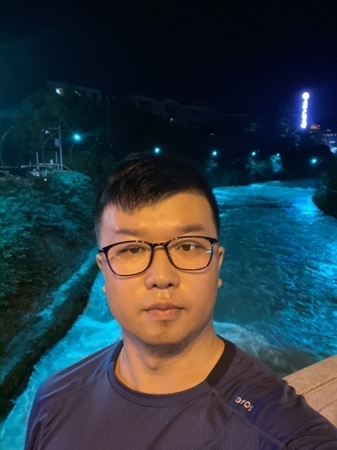 你在哪里的第一张照片--长沙相亲服务中心