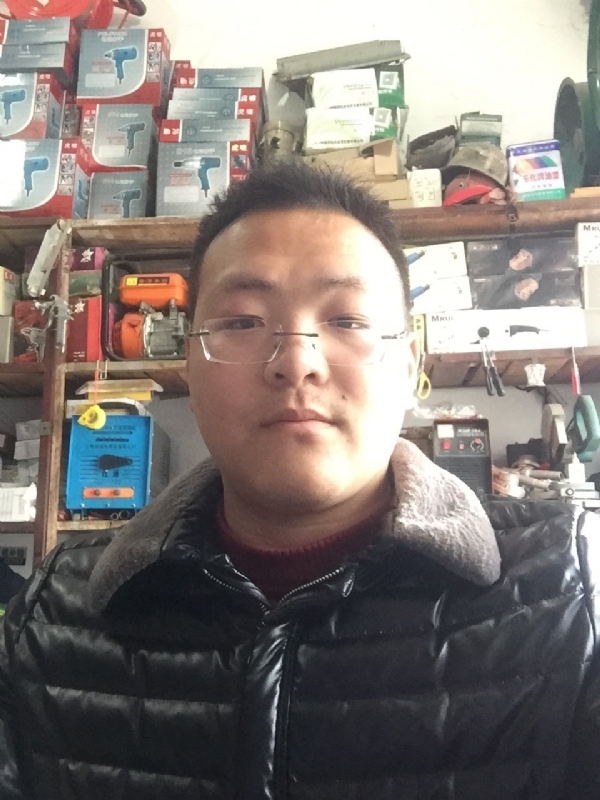 鼎福的第二张照片--长沙相亲服务中心