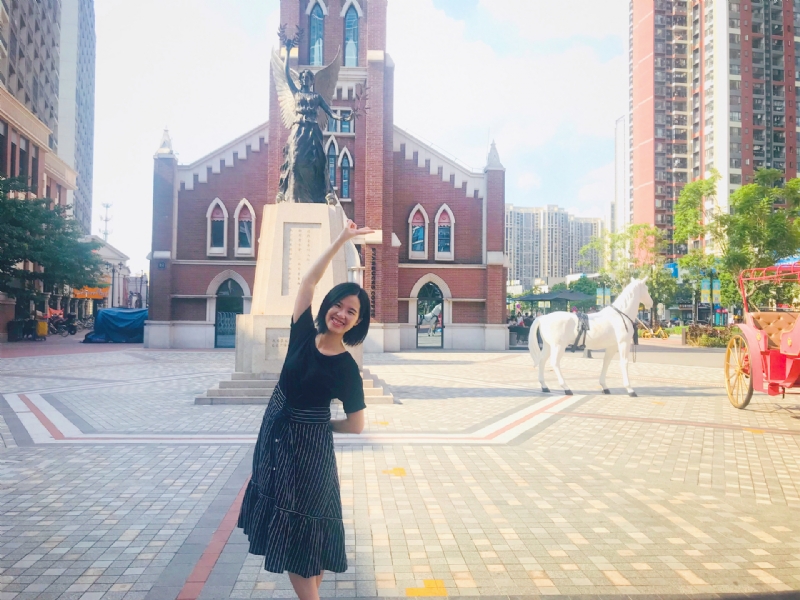 小容的第三张照片--长沙相亲服务中心