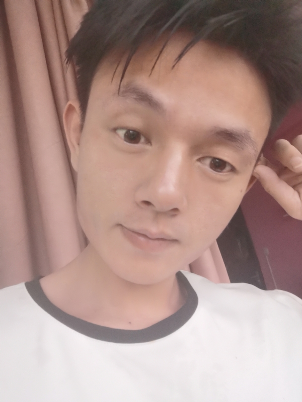 一一得一的第一张照片--长沙相亲服务中心