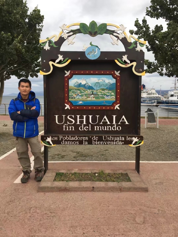 龍少的第一张照片--长沙相亲服务中心