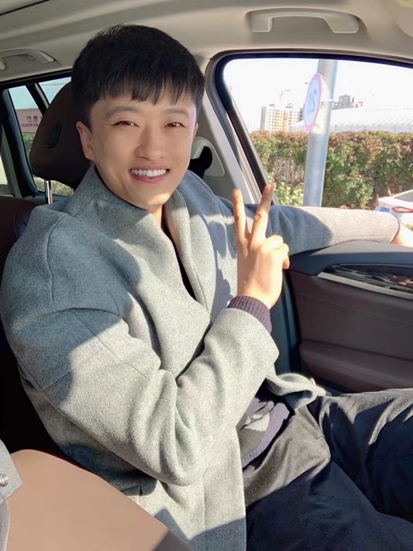 炫甫的第一张照片--长沙相亲服务中心