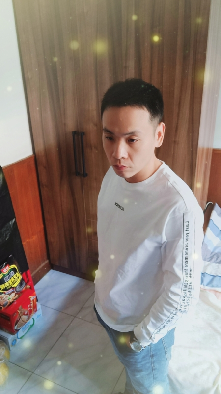 没有蜡笔的小航的第三张照片--长沙相亲服务中心