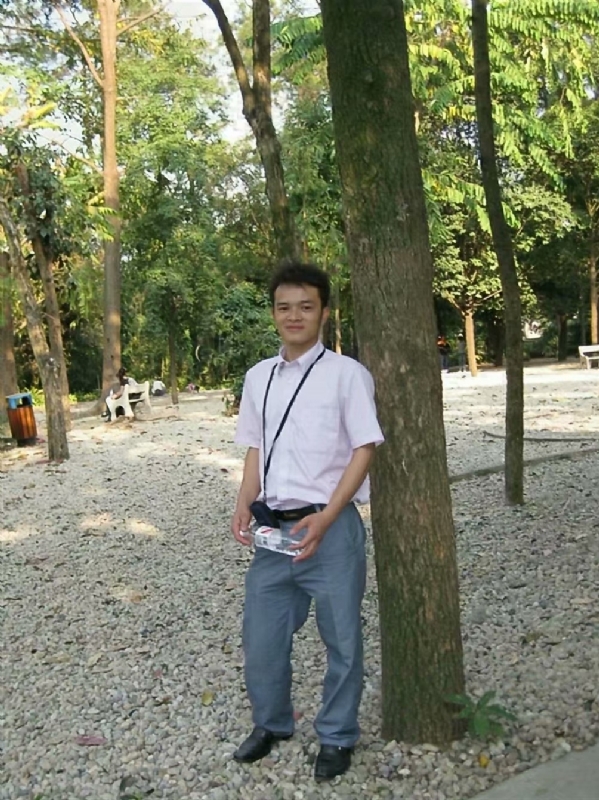 雨浓的第二张照片--长沙相亲服务中心