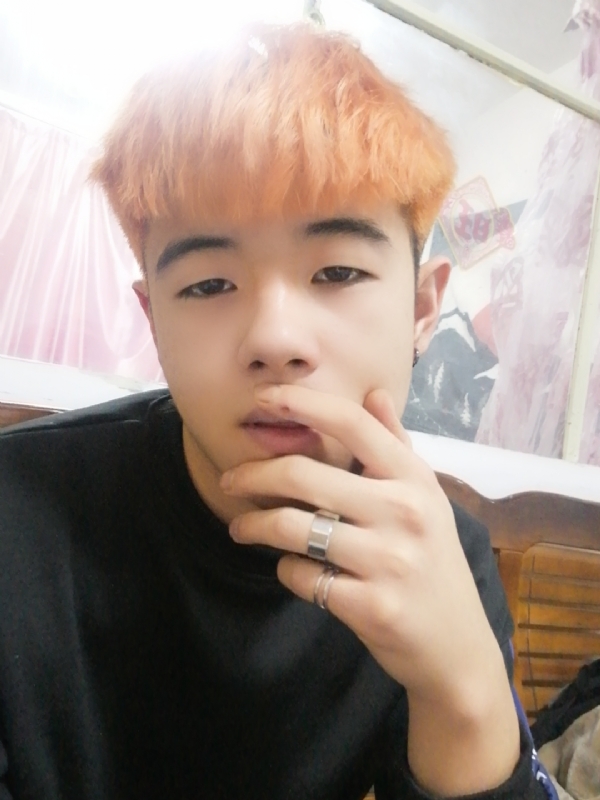 钟宇诗的第一张照片--长沙相亲服务中心