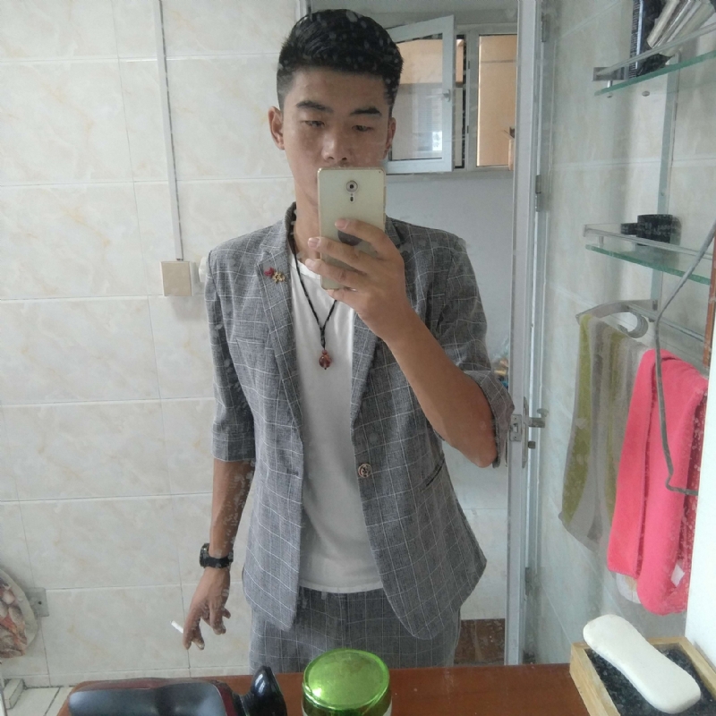 会淹死的鱼的第一张照片--长沙相亲服务中心