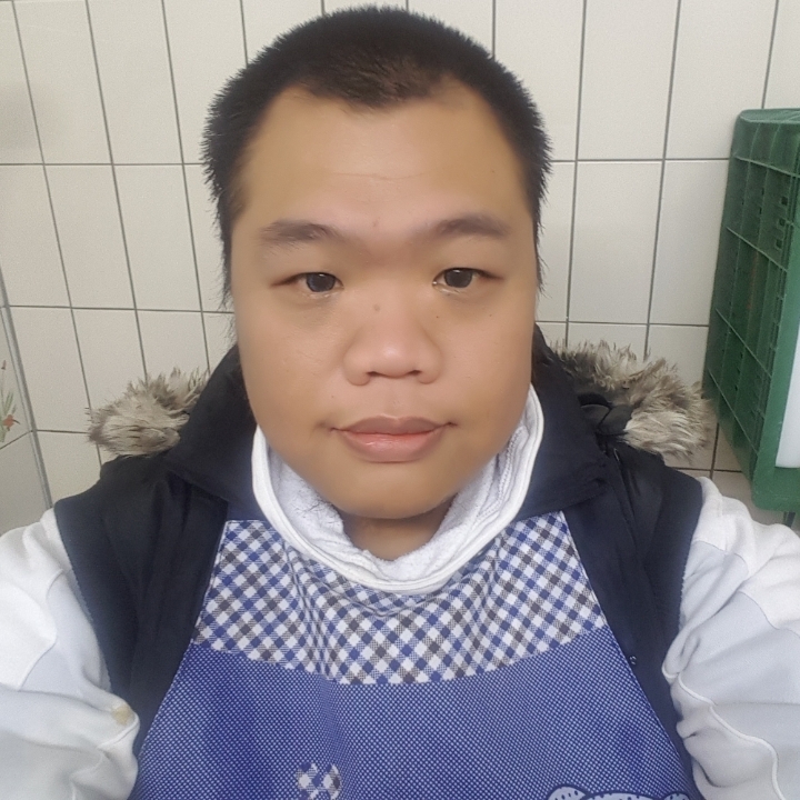 黑熊的第一张照片--长沙相亲服务中心