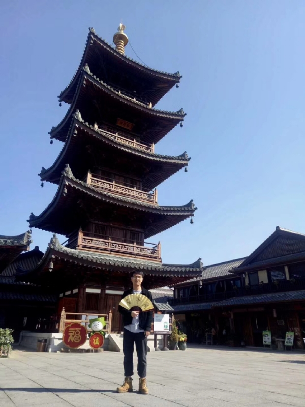 流浪共和的第二张照片--长沙相亲服务中心