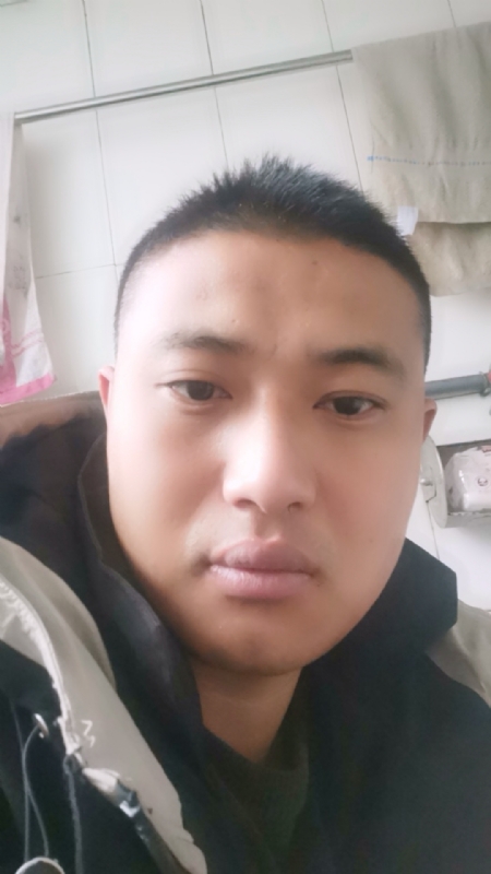 烟花再美不过瞬间的第一张照片--长沙相亲服务中心