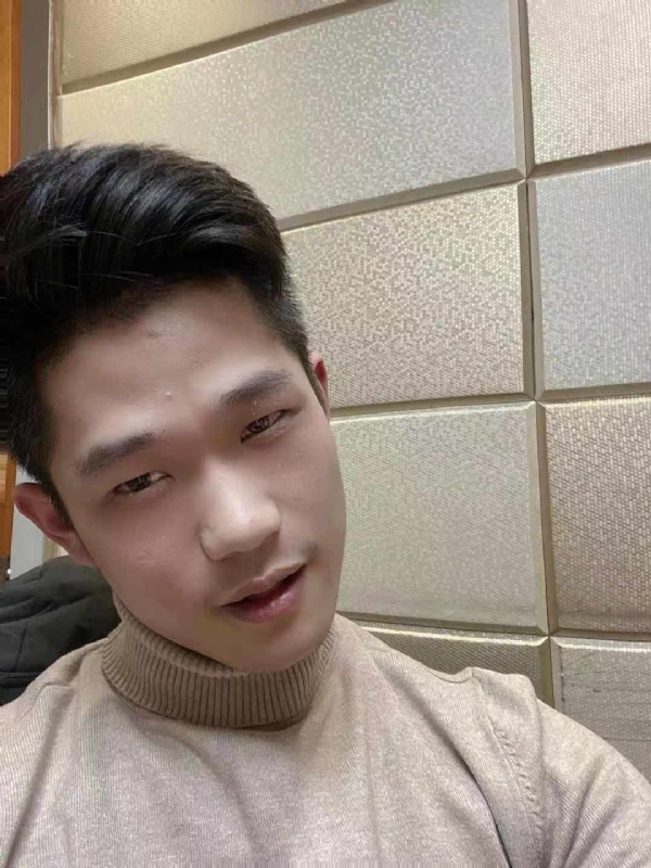 南墙的第一张照片--长沙相亲服务中心