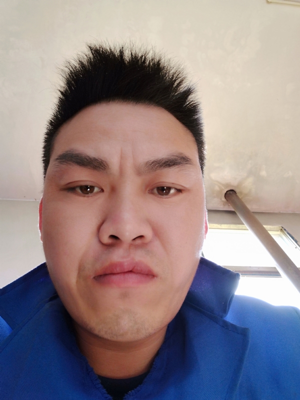 太阳红的第二张照片--长沙相亲服务中心