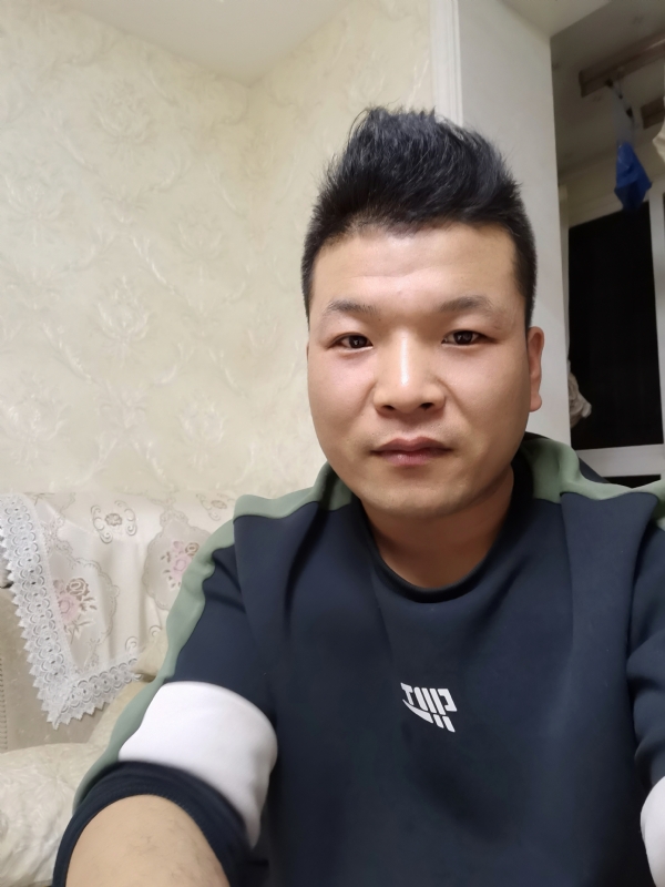 小猪猪的第一张照片--长沙相亲服务中心