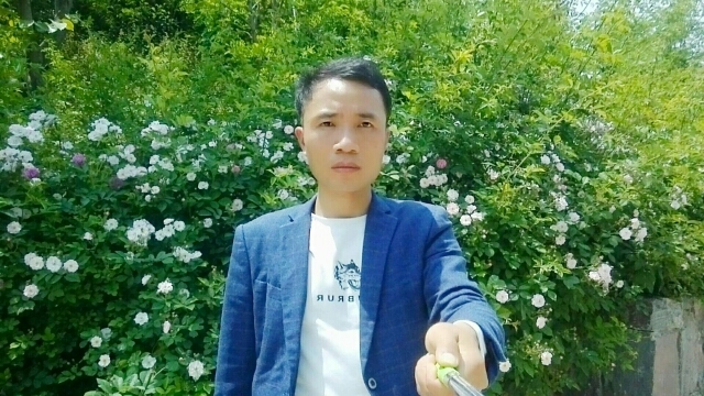 一生何求的第一张照片--长沙相亲服务中心