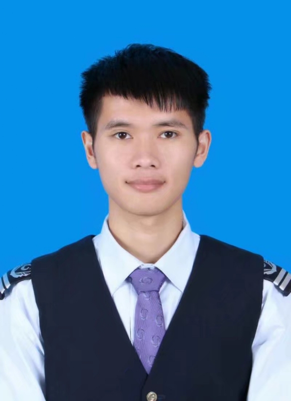 一头奔跑的熊的第一张照片--长沙相亲服务中心