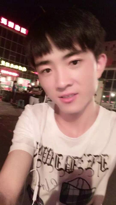 小先生的第一张照片--长沙相亲服务中心