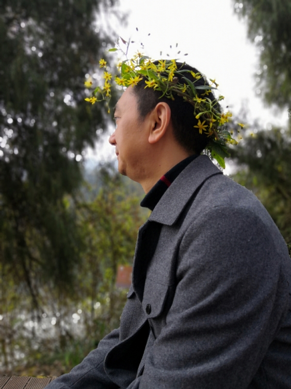 小白杨的第一张照片--长沙相亲服务中心