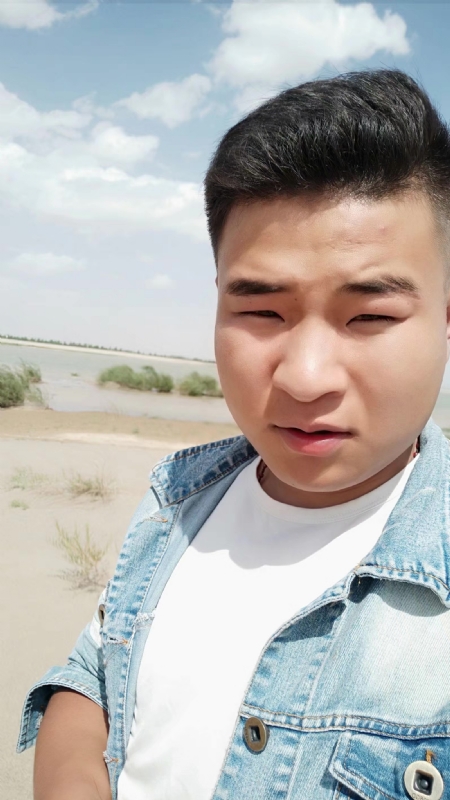 王强的第一张照片--长沙相亲服务中心