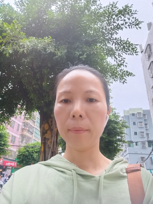 容容的第一张照片--长沙相亲服务中心