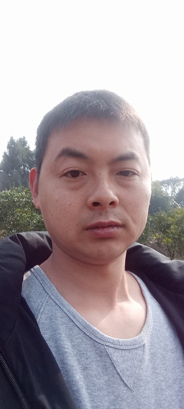 亲亲抱抱我爱你的第一张照片--长沙相亲服务中心