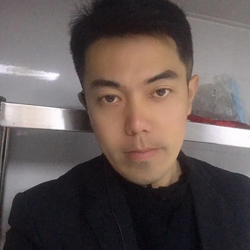 李龙的第二张照片--长沙相亲服务中心