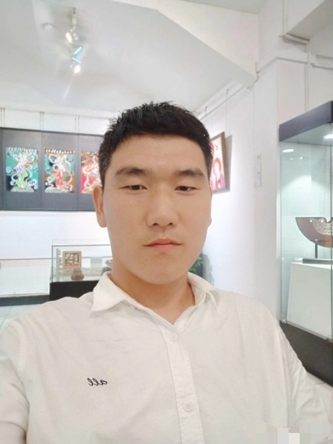 自律人生的第一张照片--长沙相亲服务中心