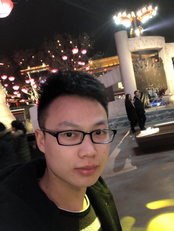 吃葡萄不吐葡萄皮的第二张照片--长沙相亲服务中心