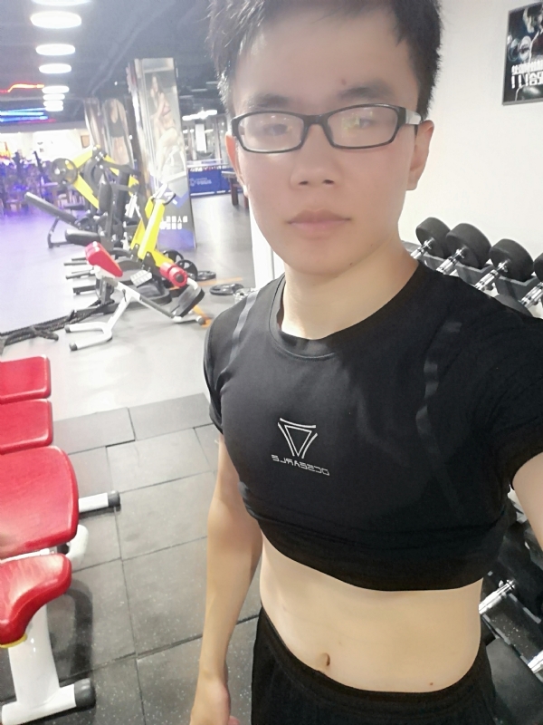 石榴裙下的第一张照片--长沙相亲服务中心