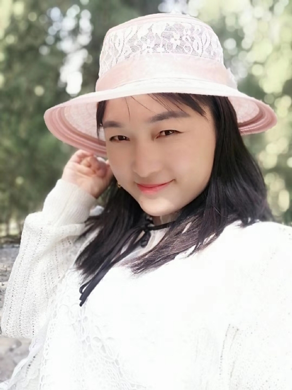 凤凰的第一张照片--长沙相亲服务中心