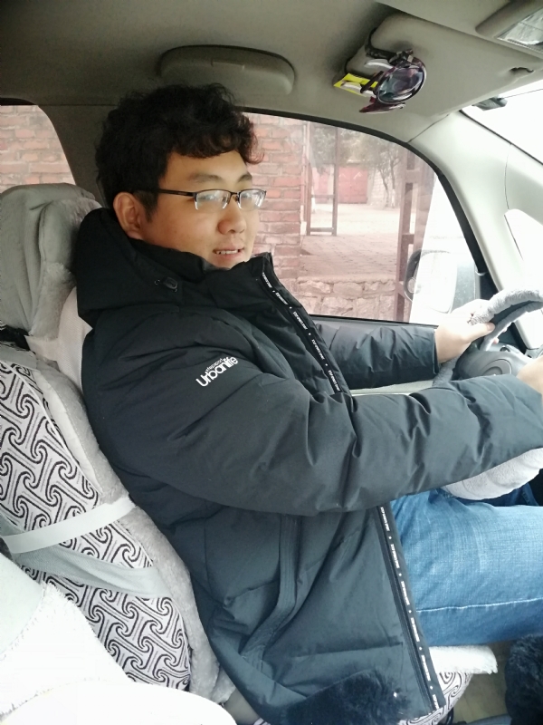 季末非陌的第一张照片--长沙相亲服务中心