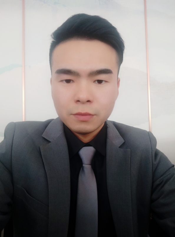 穿西装的鲨鱼的第一张照片--长沙相亲服务中心