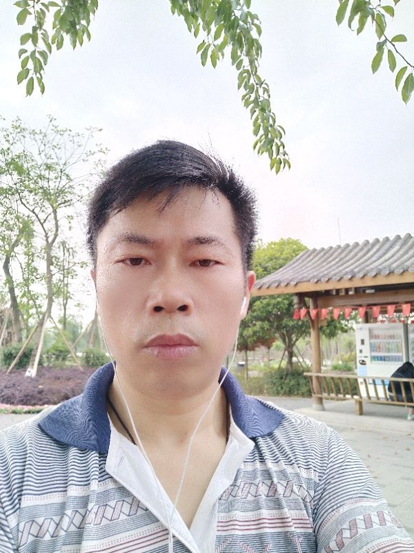 一个人的孤单的第一张照片--长沙相亲服务中心