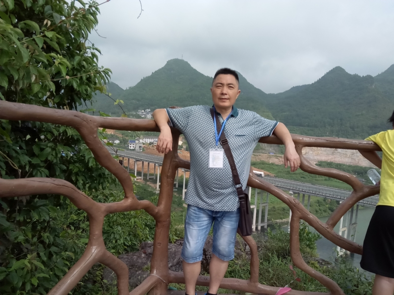 岁月无声的第一张照片--长沙相亲服务中心