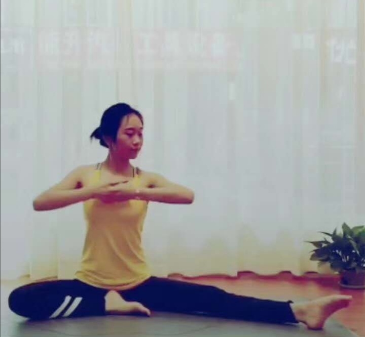 静静子的第一张照片--长沙相亲服务中心