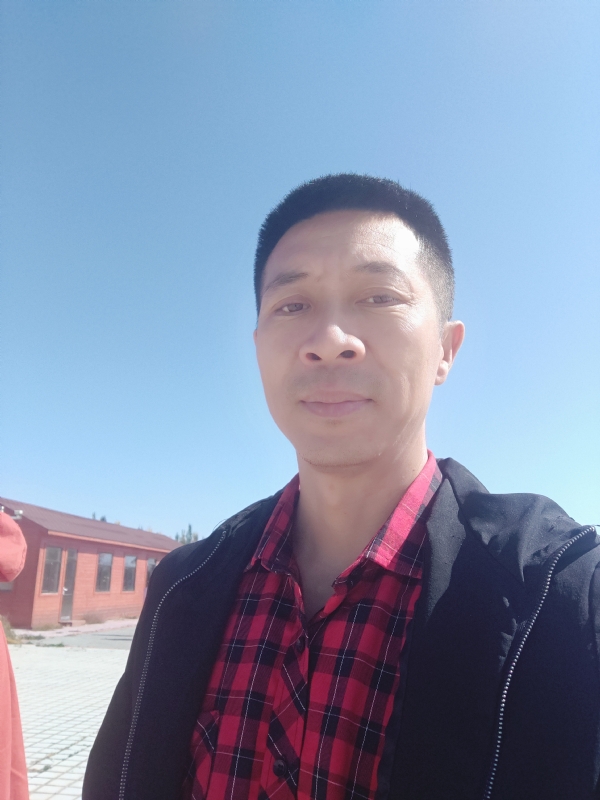 风滚草的坚持的第一张照片--长沙相亲服务中心