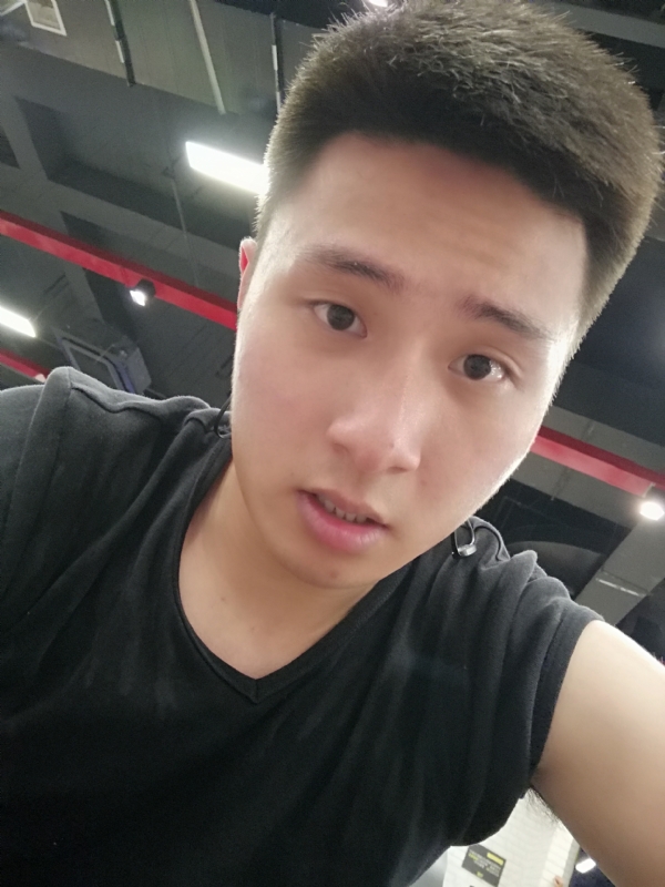 江南的雨的第一张照片--长沙相亲服务中心