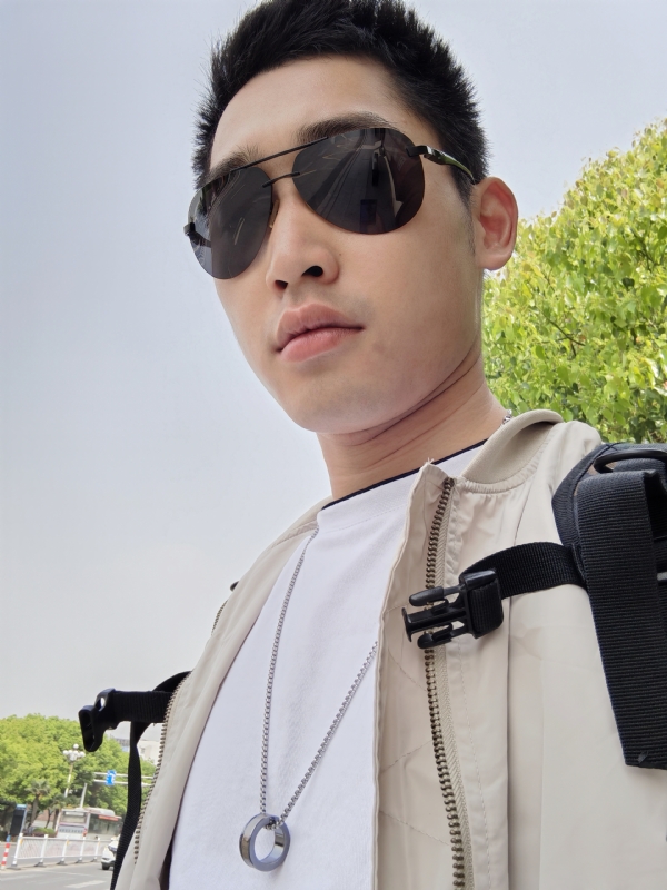 残花落陌,的第一张照片--长沙相亲服务中心