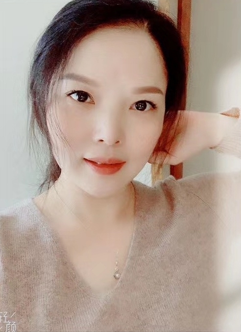 百荷的第一张照片--长沙相亲服务中心