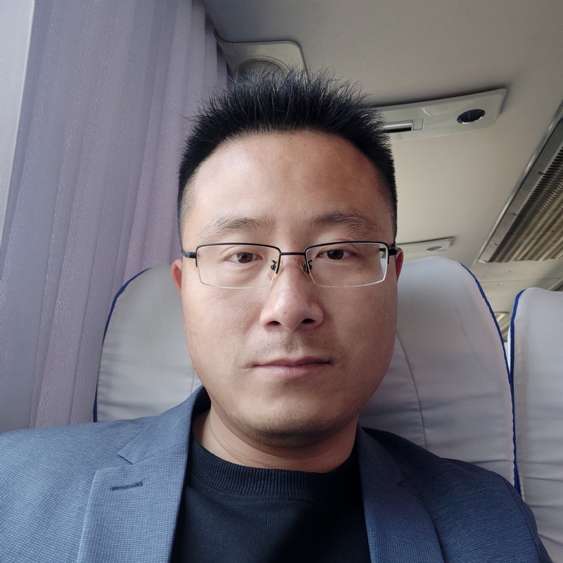 桑业挺的第一张照片--长沙相亲服务中心