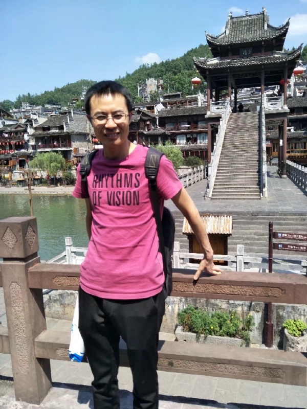 会飞的鱼的第一张照片--长沙相亲服务中心